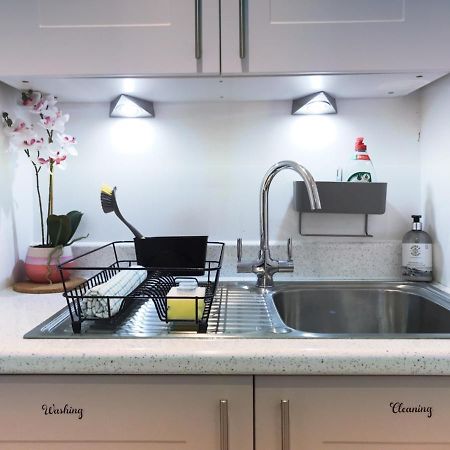 בורנמות' Gild House 2-Bedroom Apartment Close To Town Centre מראה חיצוני תמונה